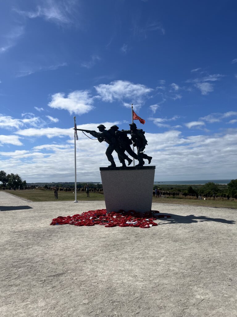 Monument - Ver-sur-mer